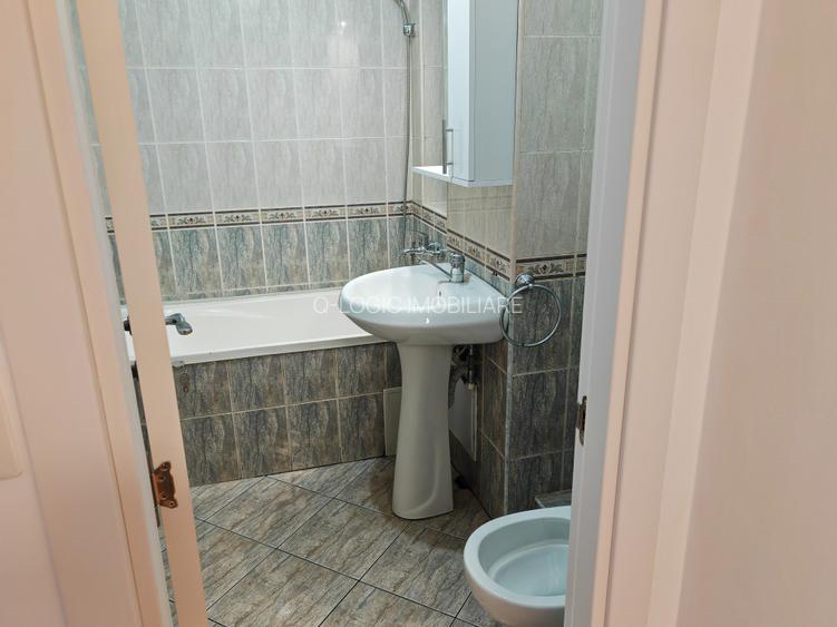 Apartament 2 camere zona Centrul Civic - 15