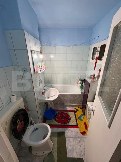 Apartament 4 camere, 80 mp, spațios, etaj intermediar