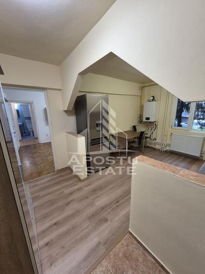 Apartament cu 3 camere,semidecomandat,de vanzare, zona Garii,Timisoara