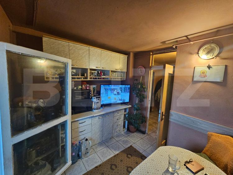 Apartament 3 camere decomandat, 70 mp, zona Kaufland Cetate