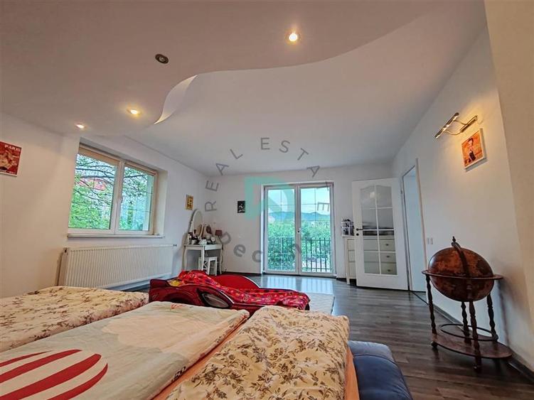 Vanzare casa individuala, 306 mp, zona Tractorul, Brasov