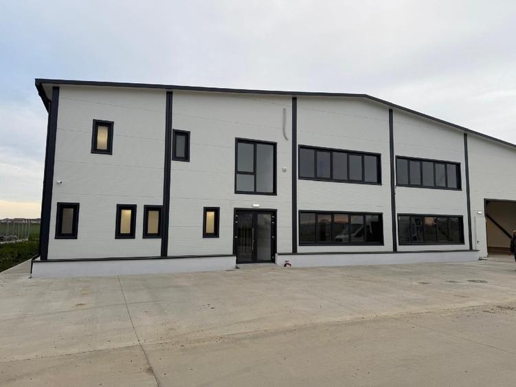 Proprietar, inchirez hala industriala pentru depozitare in Ghiroda