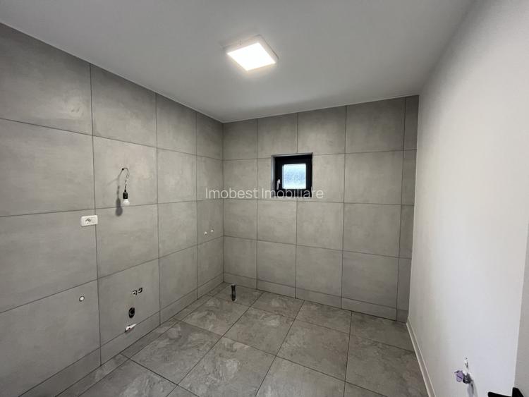 Exclusivitate! Casa la sol, 3 camere, zona deosebita, la cheie! - 7