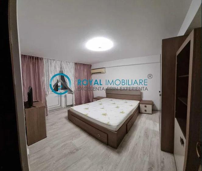 Royal Imobiliare - Vanzare apartament 3 camere zona Cantacuzino
