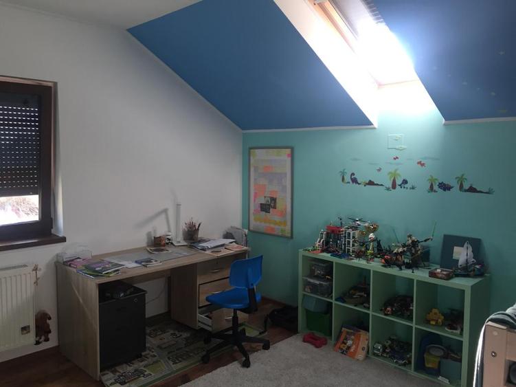 Casa 270 mp utili-teren 600 mp-garaj- zona centrala