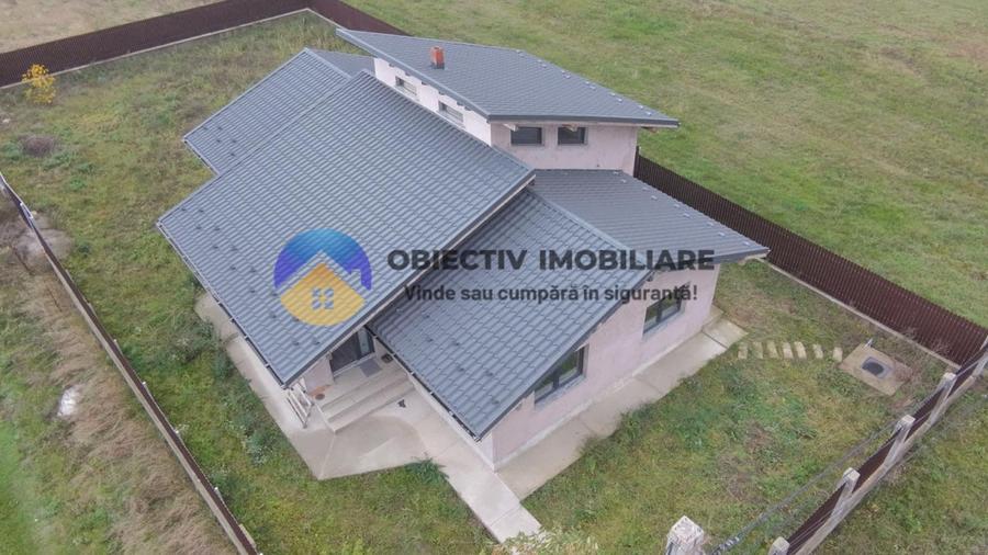 Casa+ teren de vanzare Dumbrava Rosie