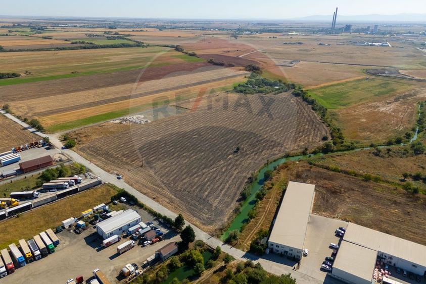 Teren 20.000 mp Arad. Ideal pentru mica industrie, servicii, transport