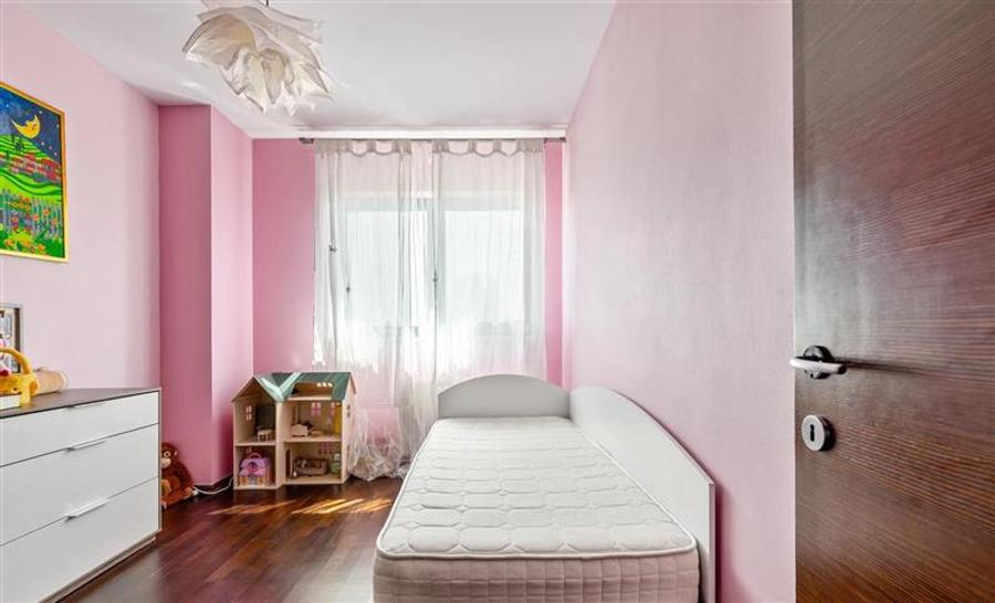 Vanzare Apartament 3 Camere Victoriei Bloc Nou Cu Parcare Inclusa