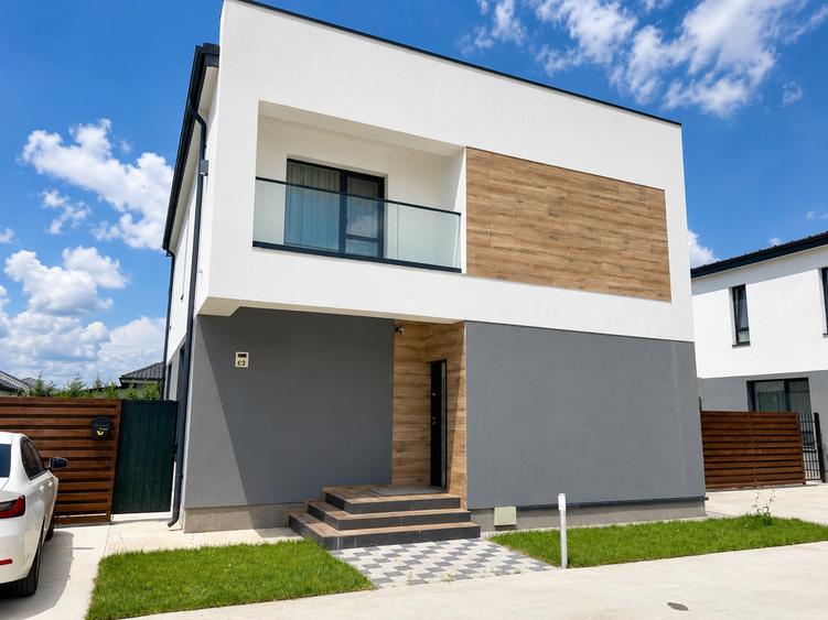 Vila individuala de vanzare 4 camere zona Tunari