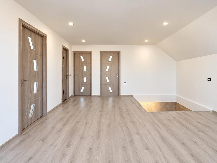 Casă nouă P+M în Lumina | 5 dormitoare | curte și parcare proprie