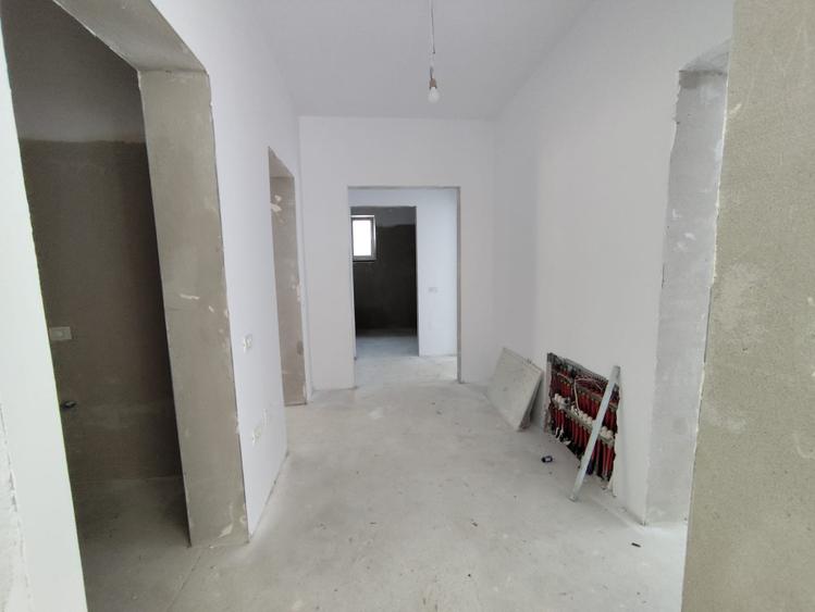 Casa Individuală| 4 camere | 120 mp| zona Cugir
