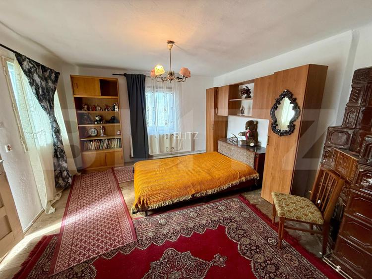 Casa individuala P+1, 137 mp, teren 304 mp, zona Micro 11 - 5