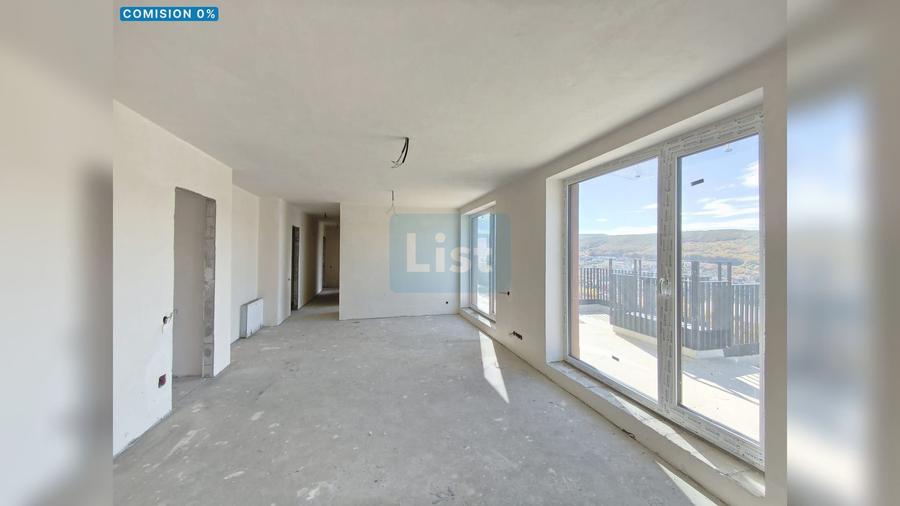 Vanzare(cesionare) apartament cu 5 camere cu 2 parcari Maia Zorilor