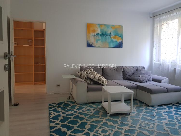 Apartament 3 camere, et 2/10, parcare, piata Unirii - 5