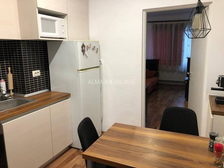 Ocazie! Apartament 2 camere decomandat, 50 mp utili, modern, Centru! - 20