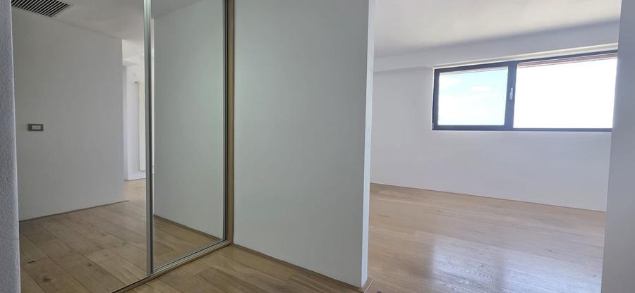 Apartament 2 camere, 105 mp., vedere la mare, Faleza Nord
