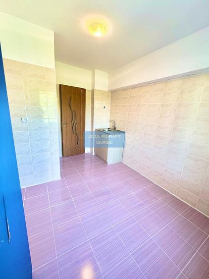 Apartament 2 camere, decomandat – Zona Centrală, bloc Lumina