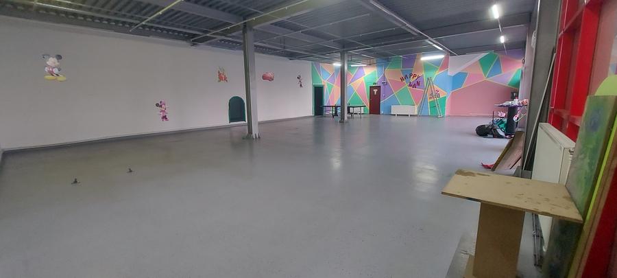 Bragadiru,parter, stradal, 360 m.p, comercial, depozitare, showroom.