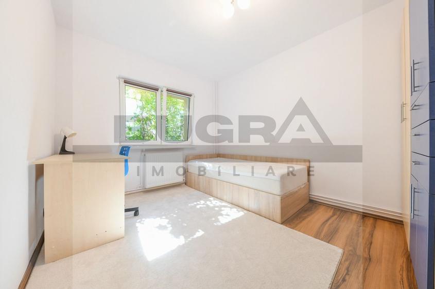 Apartament 4 camere decomandate, 85 mp, parcare, zona N Titulescu