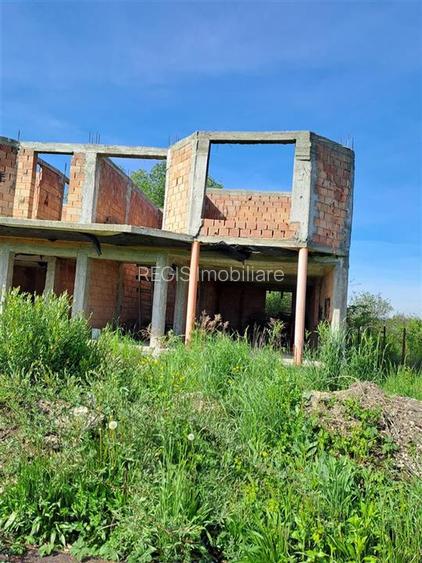 Casa nefinalizata de vanzare in Stupini - 3