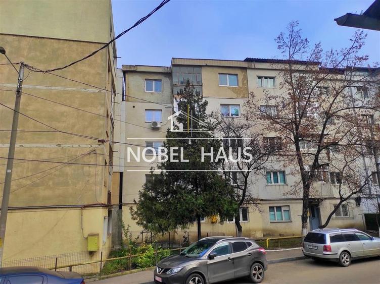Apartament 2 camere, decomandat, etajul 4, Ultracentral