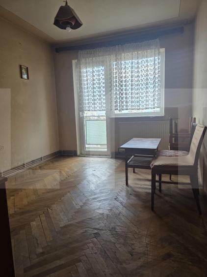 Apartament 3 camere, decomandate, 71 mp, zona Simeria