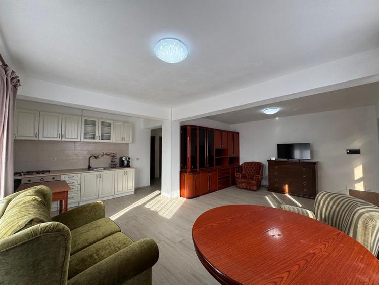 Ghimbav, 1/2 dintr-un duplex, prima inchiriere, in curs de amenajare