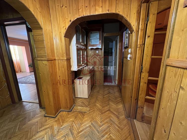 3 camere | 2 bai |  bucatarie inchisa | Etaj 2 | Centrala proprie - 16