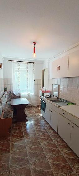 Apartament cu 3 camere in Racadau