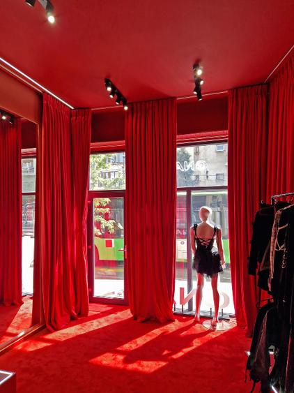 Comercial stradal de inchiriat Gara de Nord - Duca, 30mp, intersectie