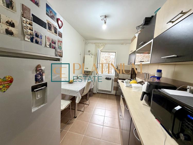 P4829 Apartament DECOMANDAT cu 4 camere zona Lipovei, CENTRALA, RENOVAT