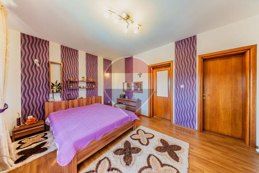 Vilă premium cu piscină și garaj | 360 mp | Teren 1.030 mp