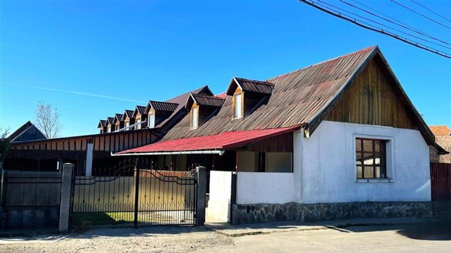Tur 3D! Proprietate versatila:rezidential/ comercial/investitional,Bereni, Mures