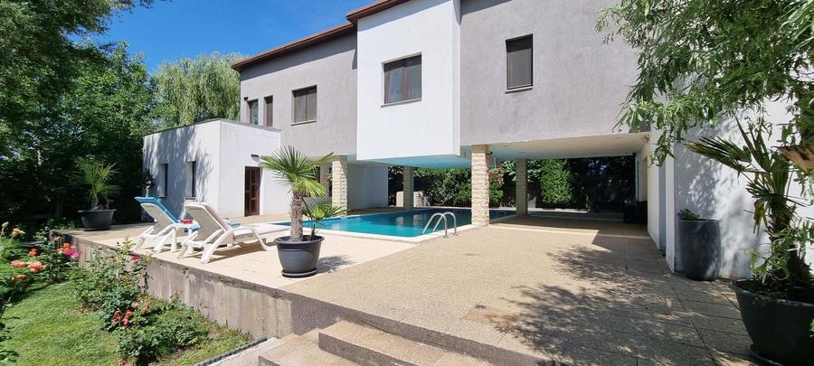 Vila Solaris
