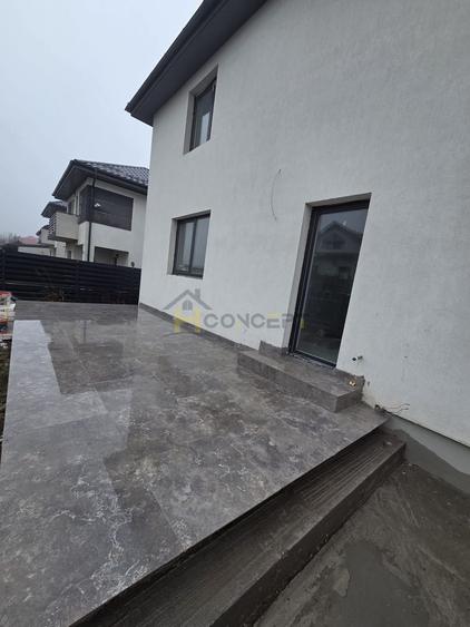 Vila spatioasa 4 camere zona Allegria Residence TVA inclus