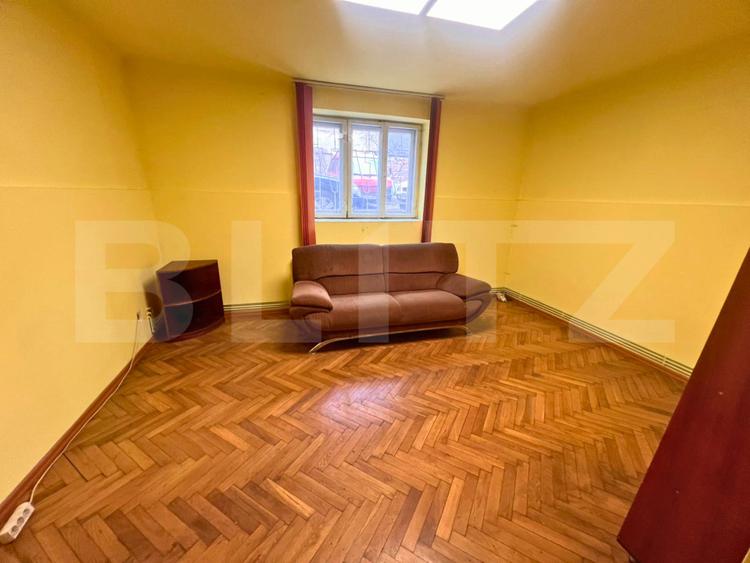 Apartament 65 mp, cabinet/birou | Ultracentral | Cu parcare