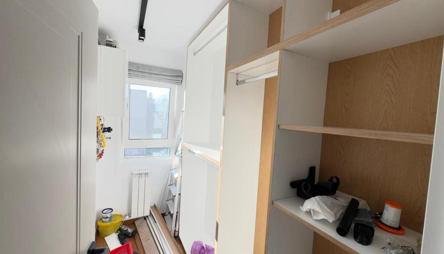 Apartament 3 camere Astra/Saturn complet renovat, mobilat lux
