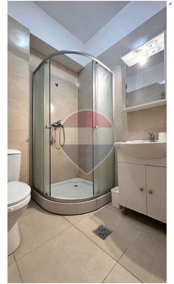 Apartament 3 camere de închiriat cu loc de parcare Lângă Crazy Beach
