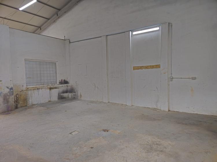 Hale industriale de inchiriat, 2Euro/mp. Pret 290 euro, zona Centrală