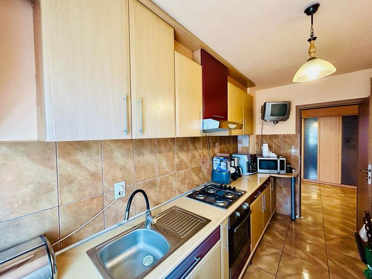 Apartament de închiriat în Sibiu – 3 camere,balcon, zona Nicolae Iorga