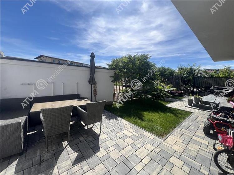 Apartament cu 3 camere si gradina proprie de 85 mp zona Brana