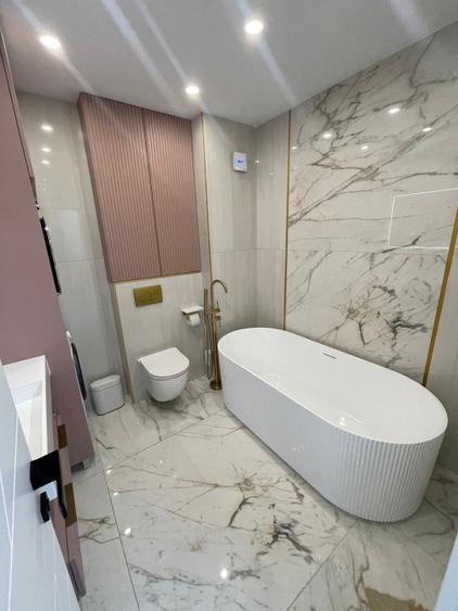 Apartament 3 camere, 73 mp, ultrafinisat, 2 terase, zona Marasti