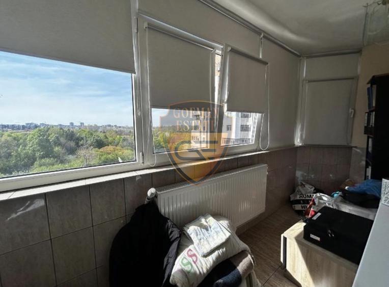 3 camere Tomis Nord TAV-uri etaj 4/8, decomandat 2 băi 79mp balcon centrala gaz