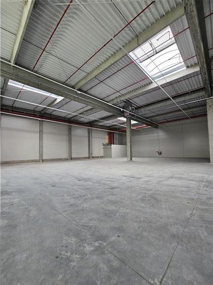Spatiu Comercial - 1100 mp - Zona Comerciala Nord