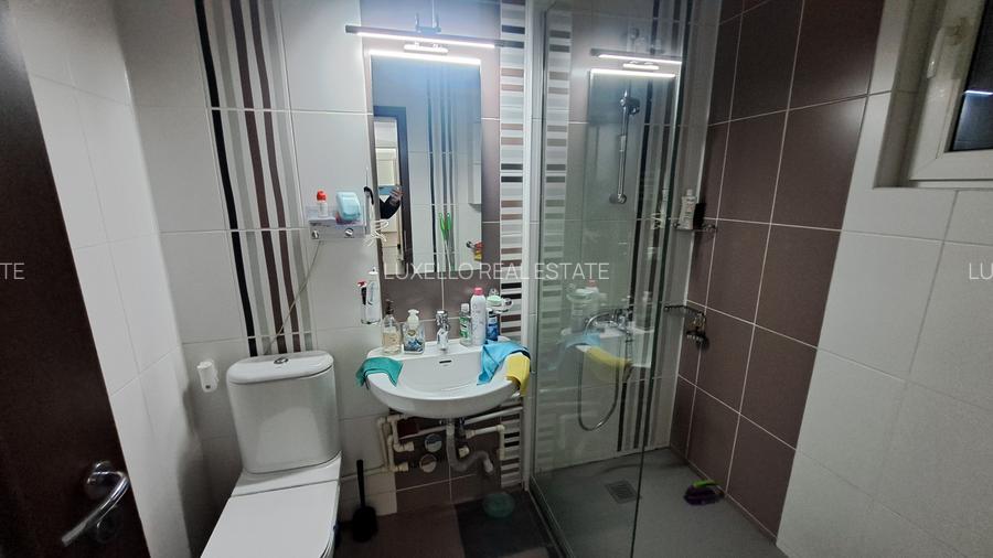 Apartament 3 camere, renovat, poziție retrasă (nu la bulevard) – Metrou 500 m - 43