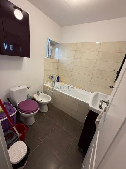 Apartament 3 camere , renovat recent, zona Sebastian-Rahova