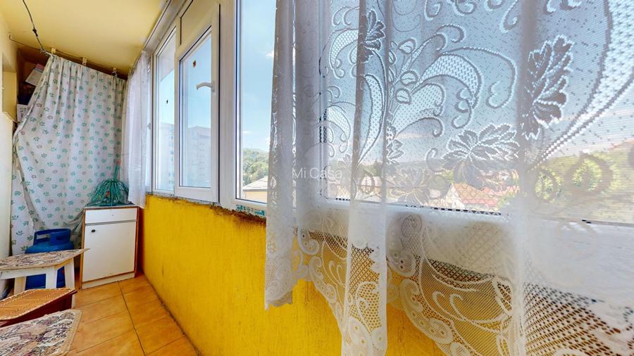 De vanzare 2 camere decomandat, etaj intermediar B-dul Grivitei - 14