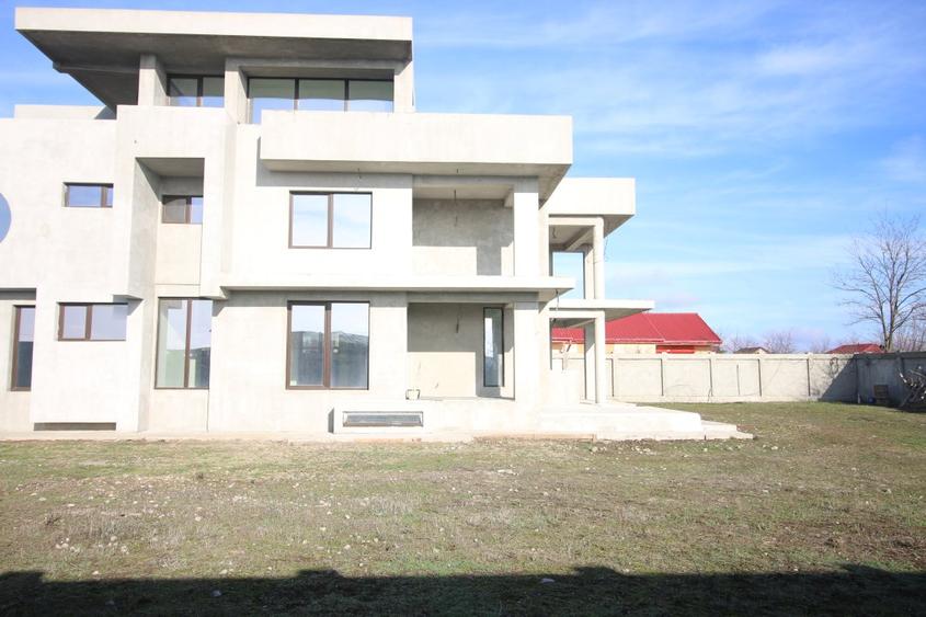 Vila Vanatori, DN 26, 400MP