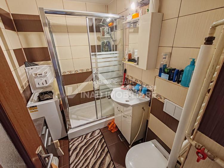 Apartament cu 2 camere decomandate Intre Lacuri zona strazii Dunarii - 12