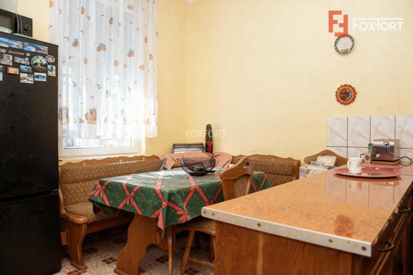 Casa individuala cu 4 camere, garaj si teren de 694 mp, zona Bujac Arad - 4